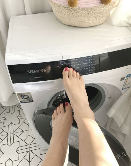 欧美妆容哑光粉底液_蓝光HD高清在线观看