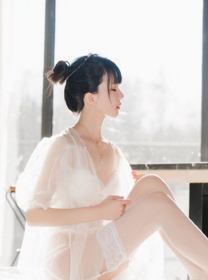 欧美口红透明水晶_超清日韩免费观看
