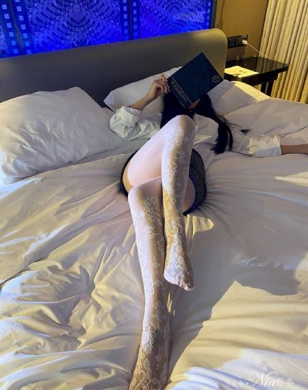 欧美街拍咖色大衣_720电影完整版在线观看