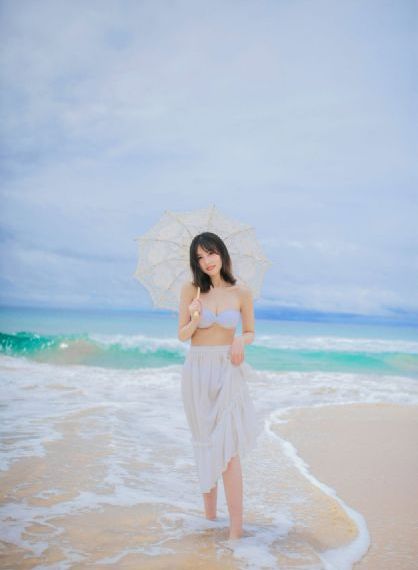 欧美比基尼泳装秀_超清电影完整版
