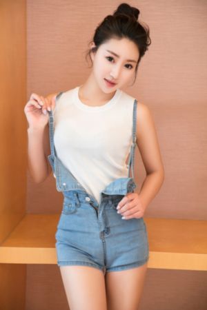 日本av伊人猫咪中文一区_超清天堂在线