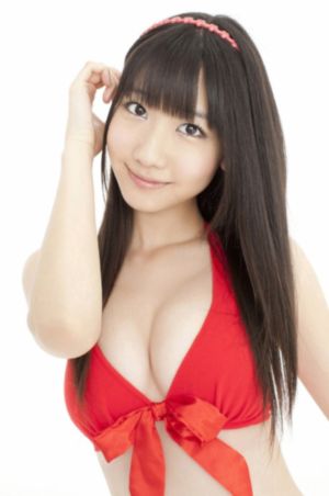欧美厕所偷拍如厕_超清HD在线观看
