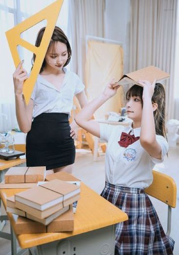 欧美激情图片另类小说_BD英语免费观看最新