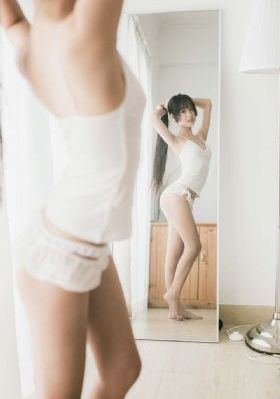 丰满的子3理论在线观看_迅雷手机免费观看