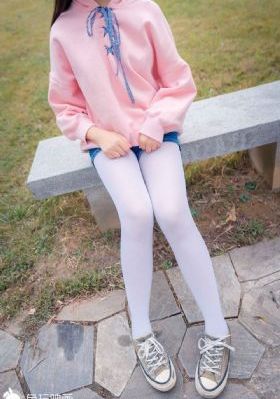 黑人巨茎迎战白嫩少妇_超清全集免费观看