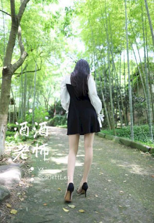 欧美民族风长裙_HD动漫免费观看