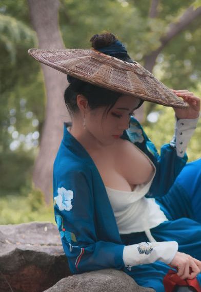 2018欧美泳衣_158分钟完整版动漫免费观看