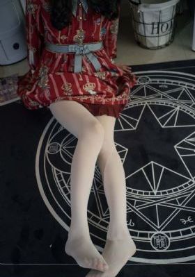 国产奔驰报价50万左右_1080高清完整版