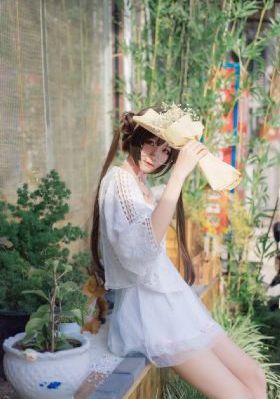 欧美骚货在线视频_720电影完整版
